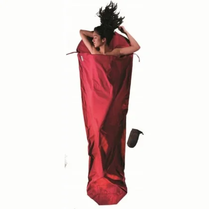 Cocoon spacáková přikrývka mumie red