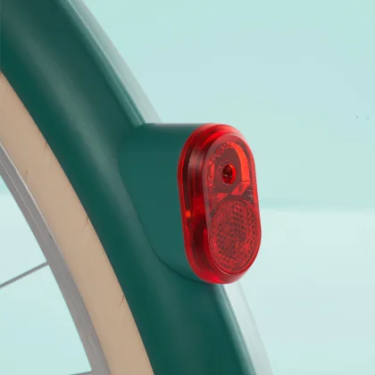 ELOPS Zadné svietidlo na dynamo LED na mestský bicykel Elops zelené bez