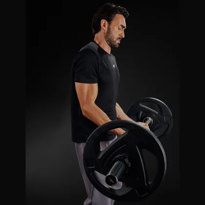 Pánske regular rýchloschnúce tréningové tričko - čierne