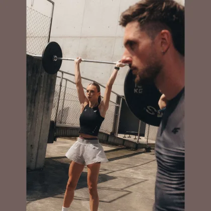 Crop top tréningový rýchloschnúci dámsky - čierny