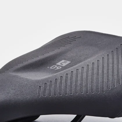 DECATHLON Cyklistické sedlo 60° LD bez