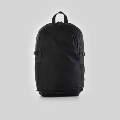 Mestský batoh (cca 25 L) s vreckom na laptop - čierny