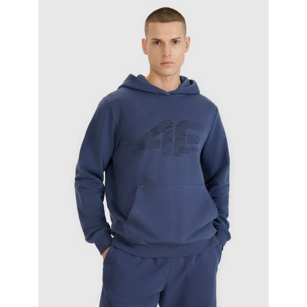 Pánská mikina s kapucí 4F SWEATSHIRT M1585-22S-ANTHRACITE · záber 2