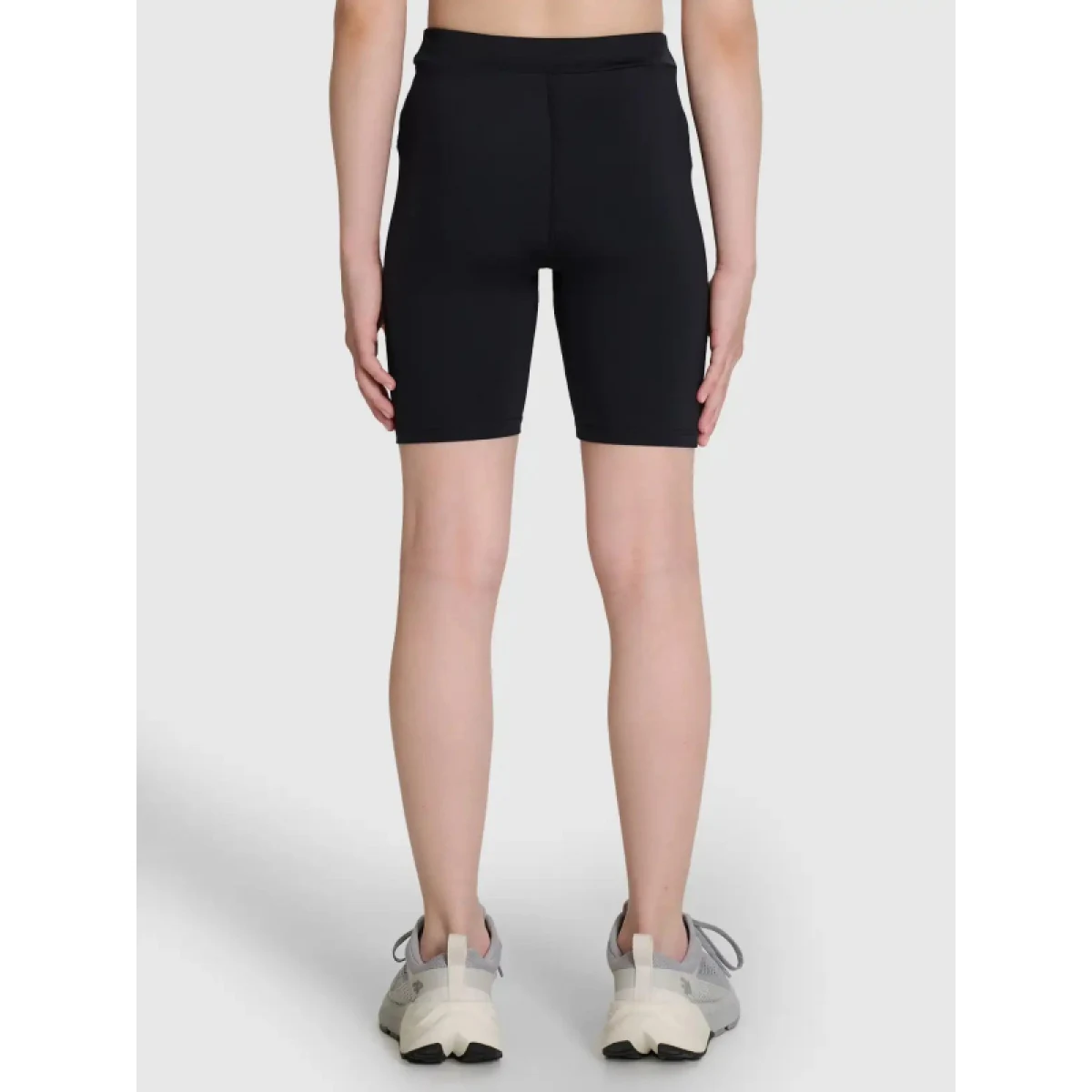 Dívčí tréninkové kraťasy 4F JUNIOR SHORT TIGHTS FNK F099-20S-DEEP BLACK · záber 3