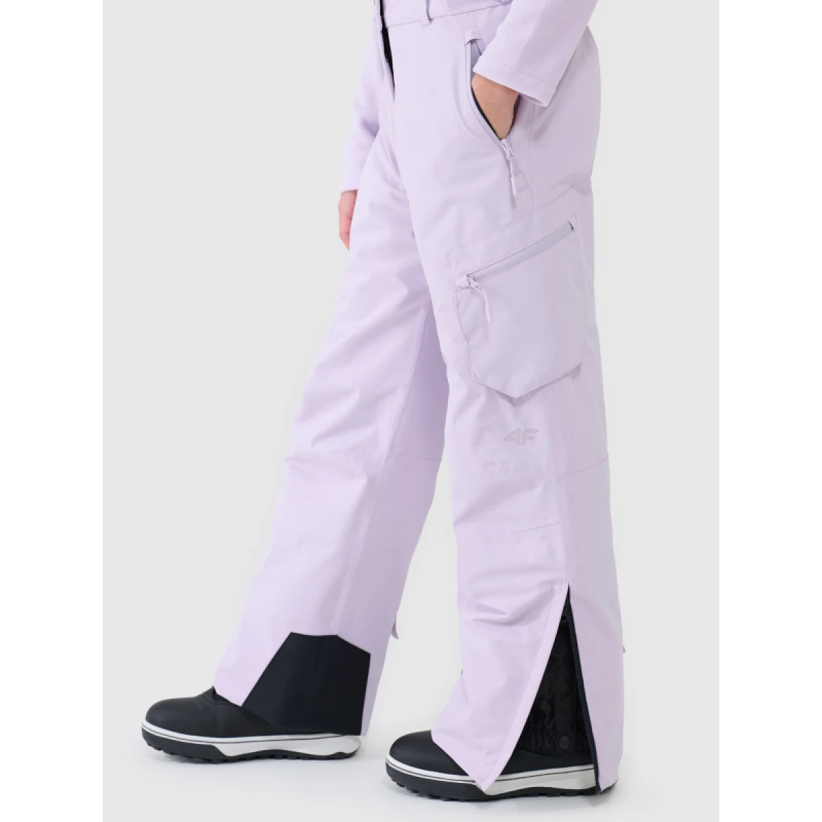 Dievčenské lyžiarske nohavice 4F JUNIOR TROUSERS FNK F0962-4FJWAW25TFTRF0962-51S-VIOLET · záber 3