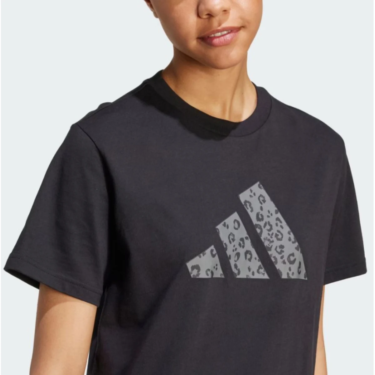 Dámske tričko s krátkym rukávom ADIDAS W ANIMAL T BLACK · záber 4