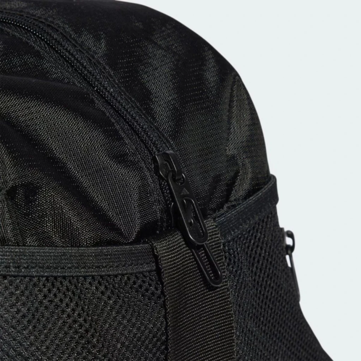 Dámska cestovná taška ADIDAS DEF GYM BAG S BLACK SILVMT · záber 5