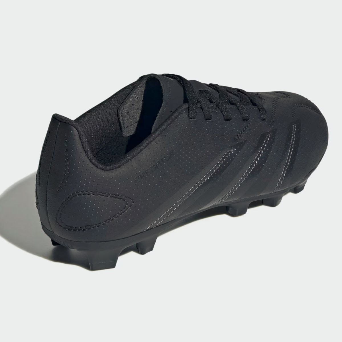 Adidas Predator Club FG Kids - Velikost: 35 · záber 5