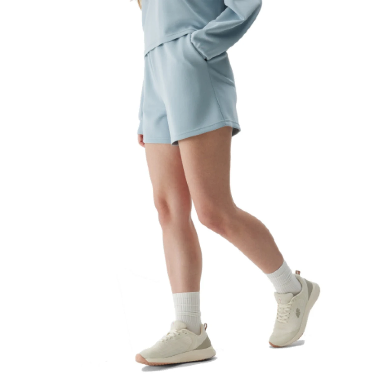 Dámske teplákové kraťasy 4F SHORTS CAS-WSS24TSHOF324-34S-LIGHT BLUE · záber 1