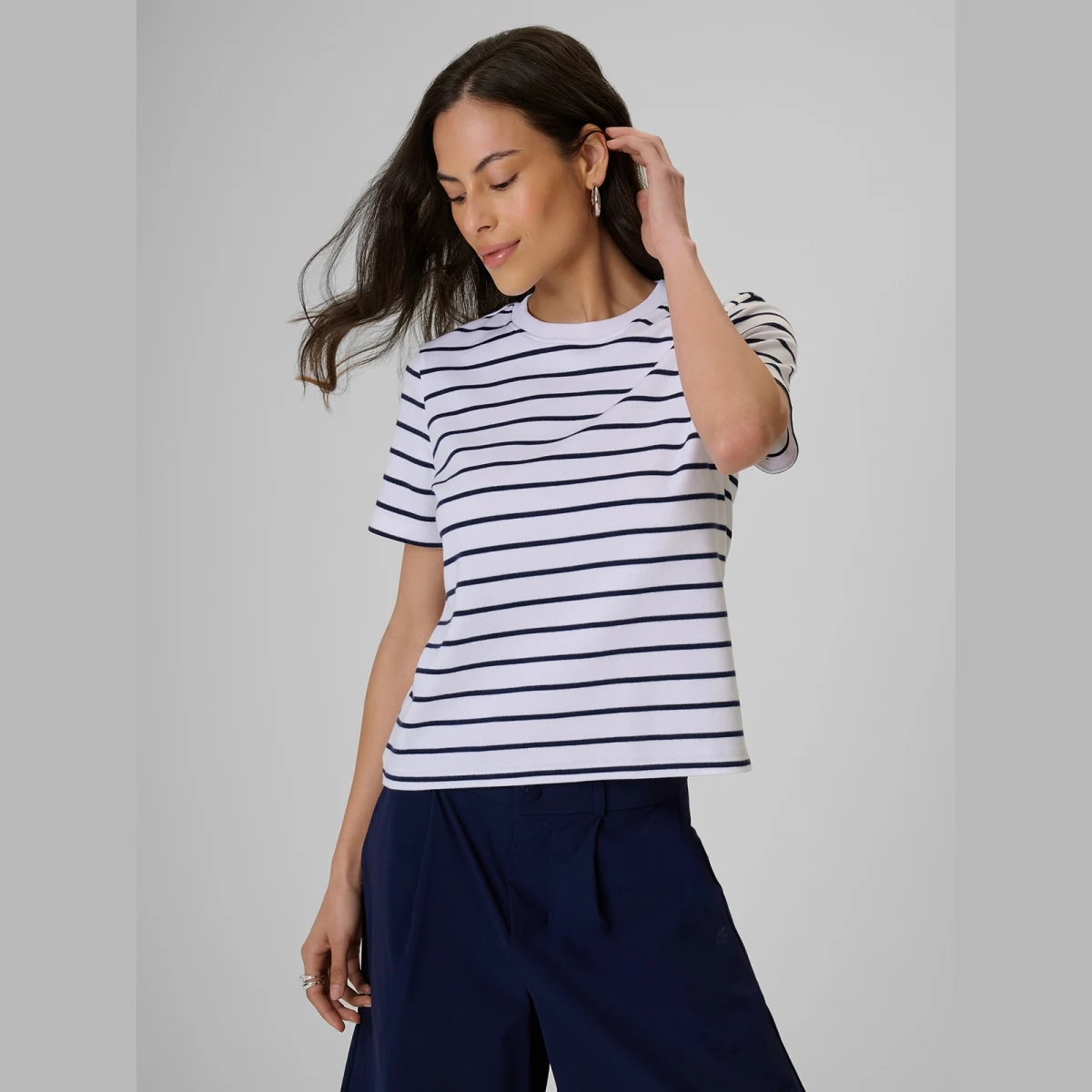 T-shirt relaxed s potiskem dámský - bílý · záber 1