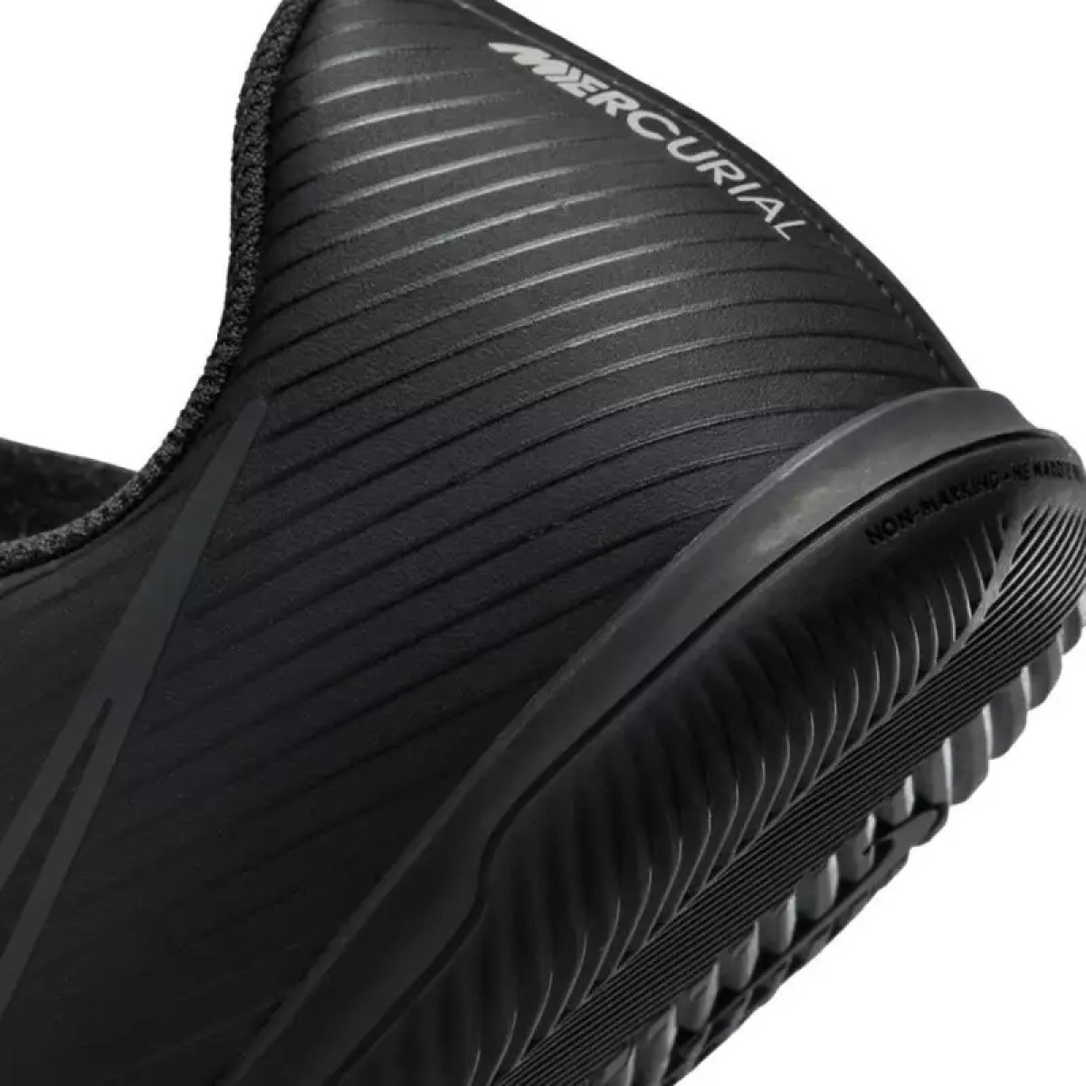 Nike Mercurial Vapor 15 Club IC GS - Veľkosť: 36 · záber 5