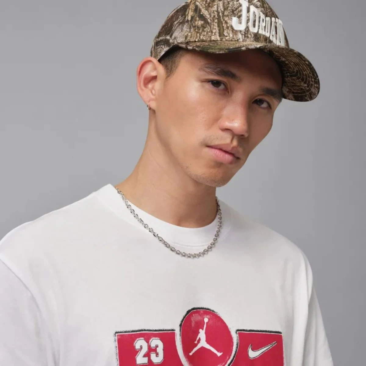 Pánske tričko s krátkym rukávom NIKE M JORDAN BRK STEEL GFX SS CREW-White · záber 3