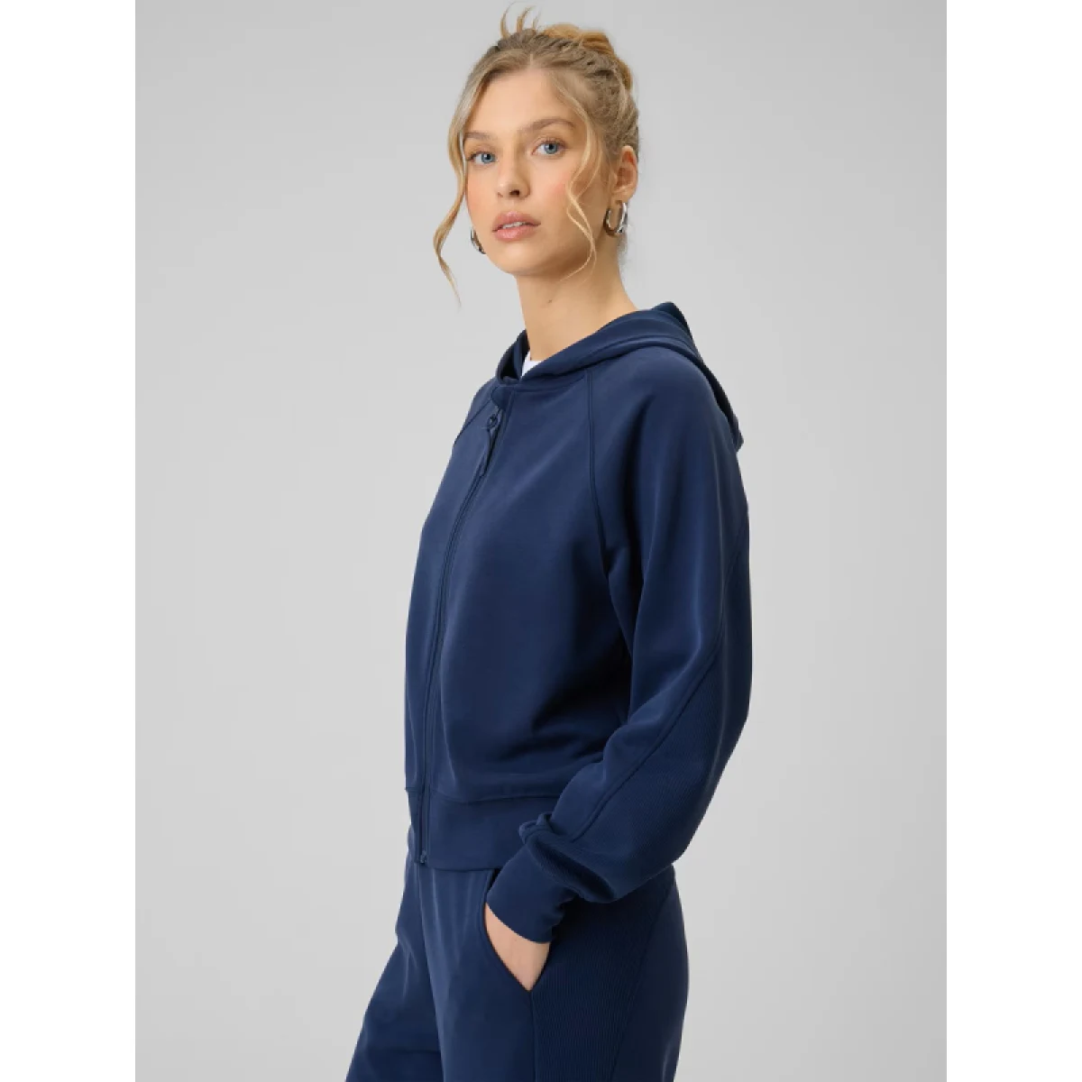 Dámska mikina so zipsom 4F SWEATSHIRT F2178-31S-NAVY · záber 2