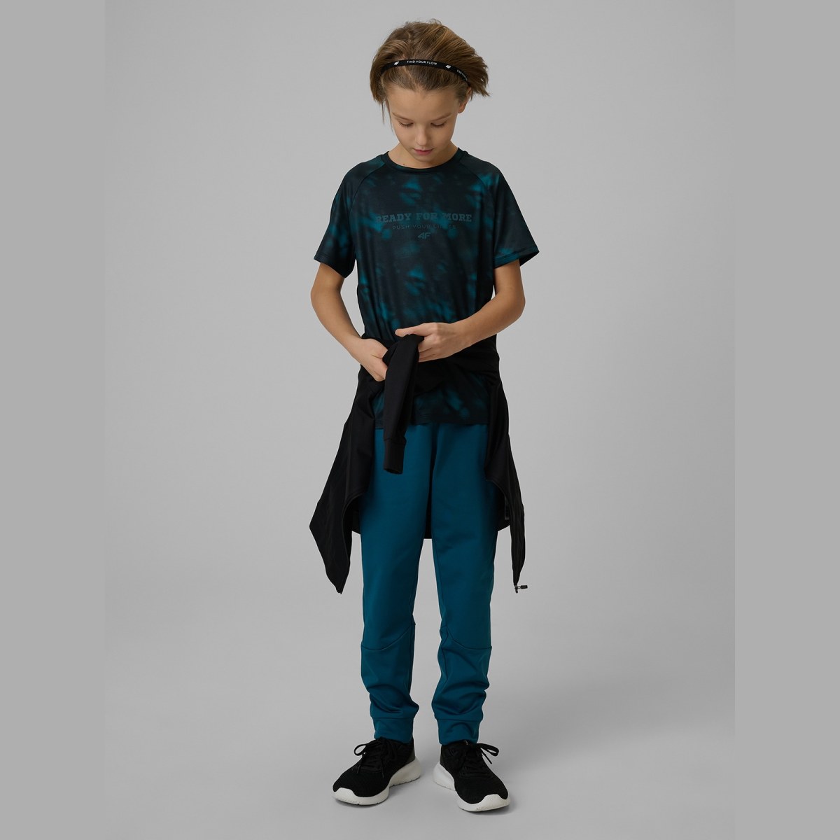 Športové tričko rýchloschnúce chlapčenské - multicolor · záber 2