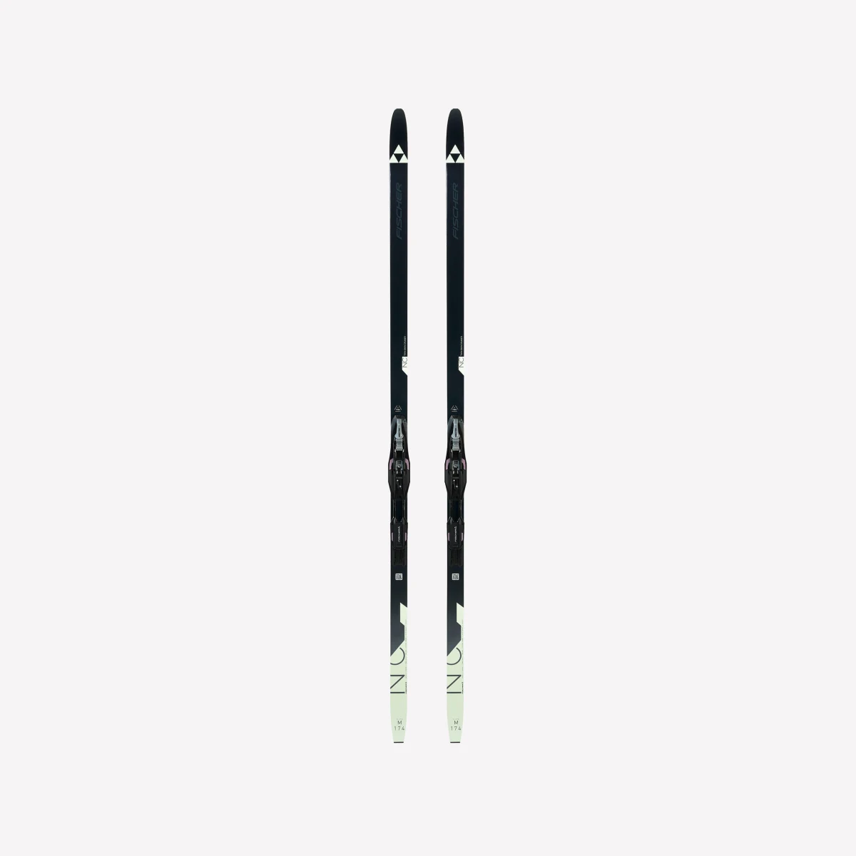 FISCHER Bežky na klasický štýl Twin Skin Cruiser EF + viazanie 174 cm · záber 1