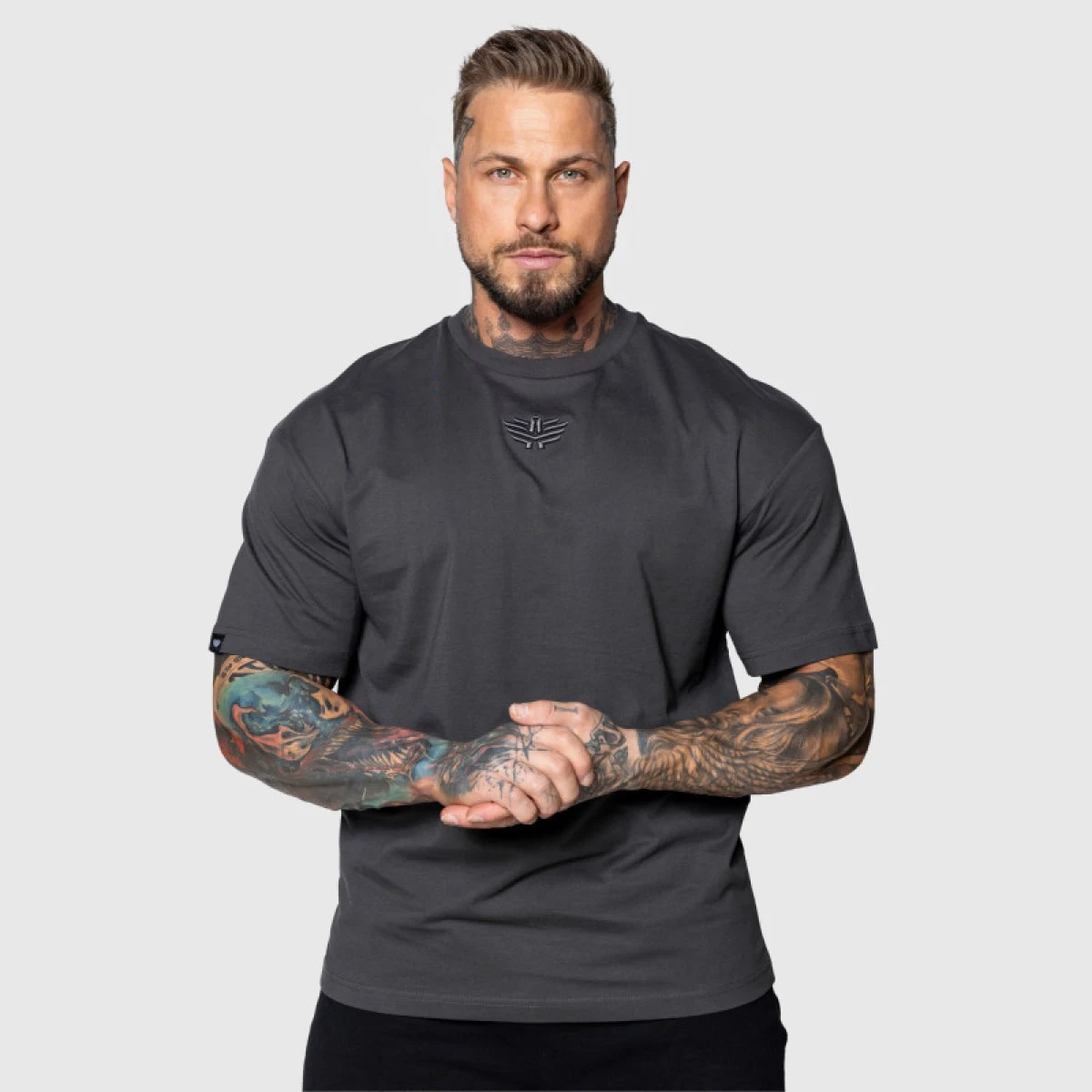 Oversized tričko Iron Aesthetics 3D, sivé · záber 4