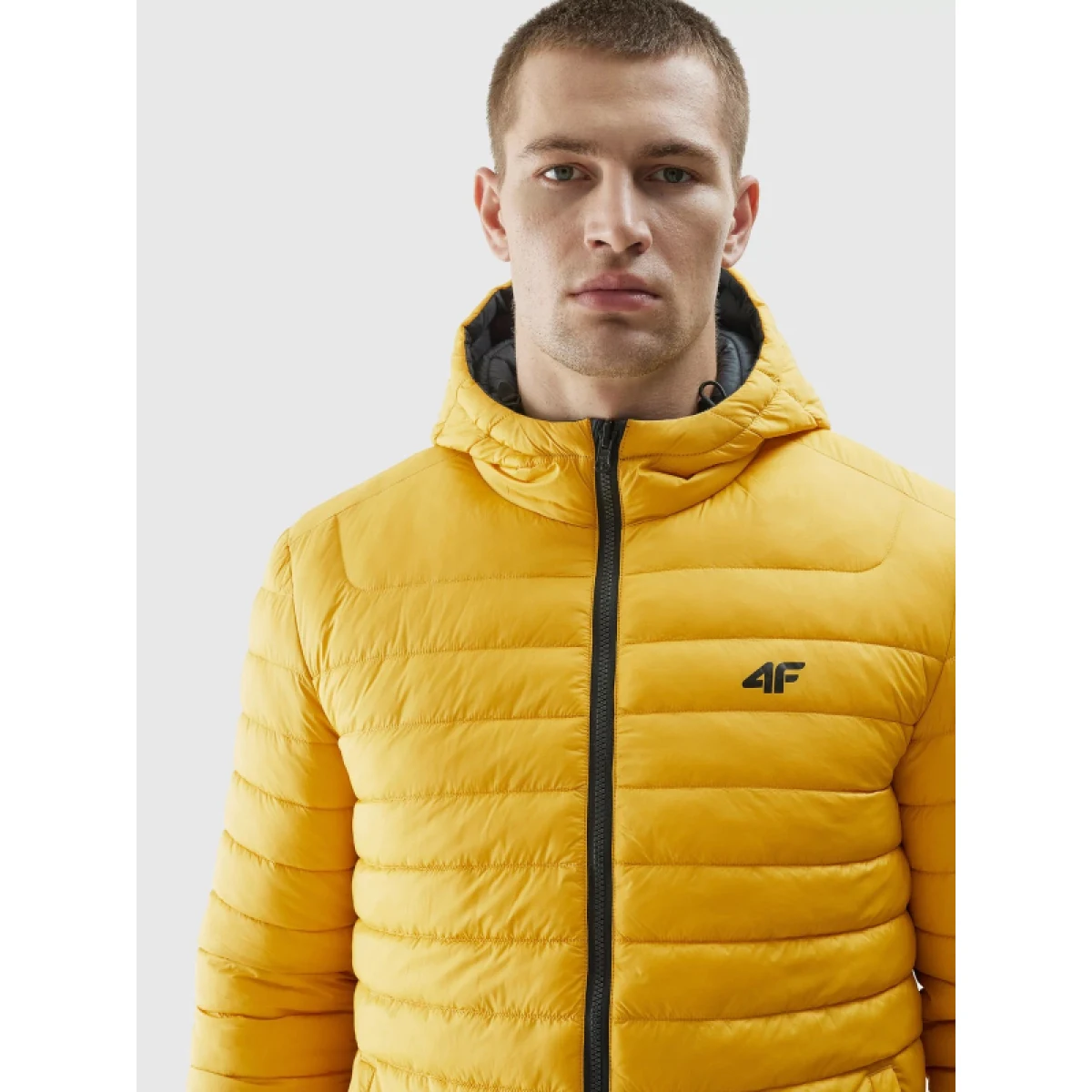 Pánská turistická bunda 4F DOWN JACKET-AW23TDJAM242-20S-DEEP BLACK · záber 4