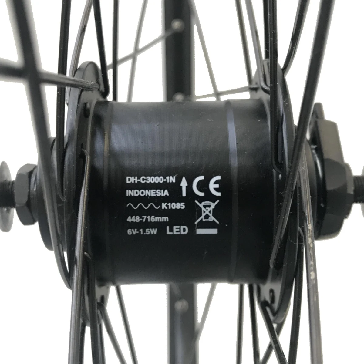 ELOPS Predné koleso 28" dvojstenný ráfik V-Brake náboj v dyname čierne 700 · záber 2