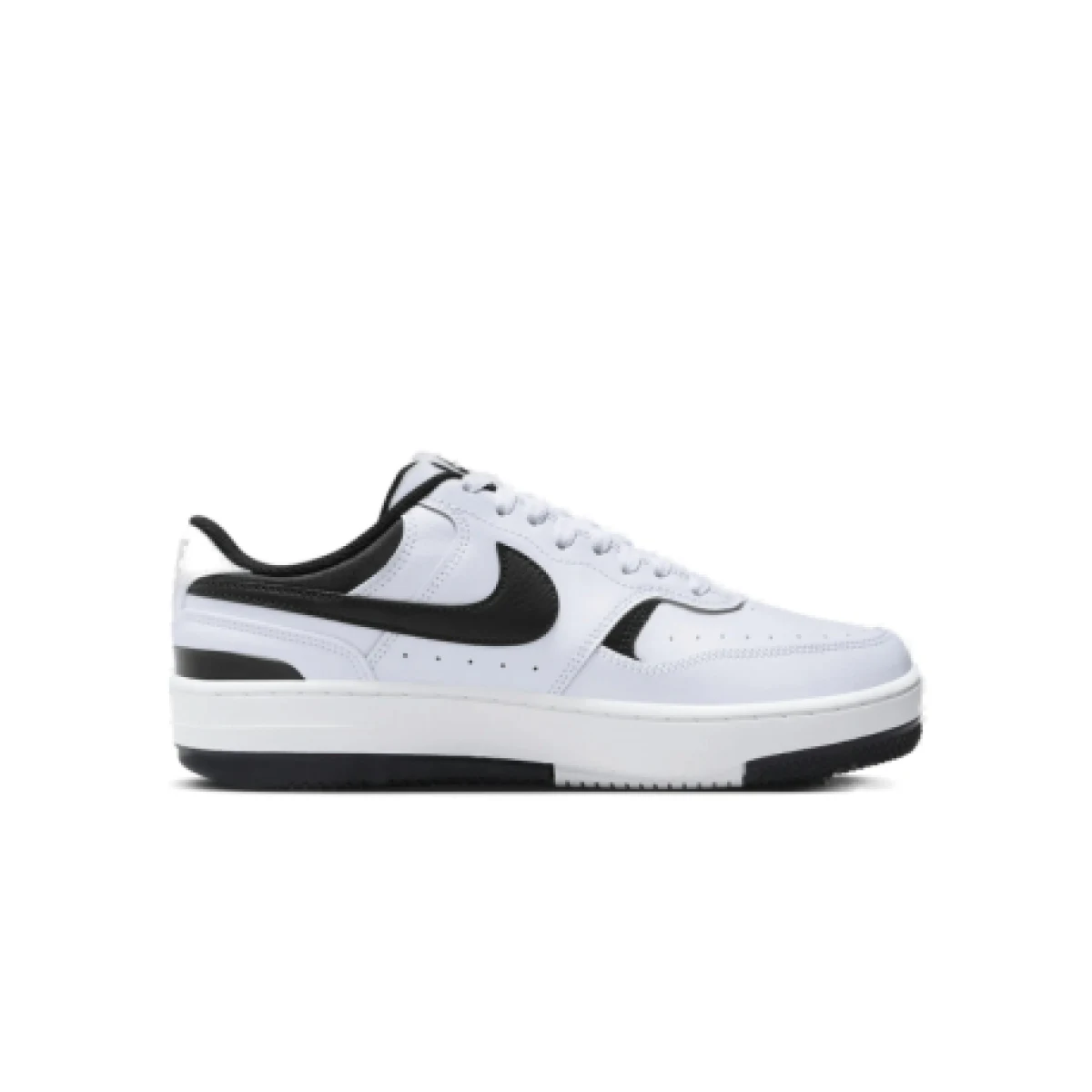 Dámská vycházková obuv NIKE Gamma Force white black summit white iron grey · záber 1