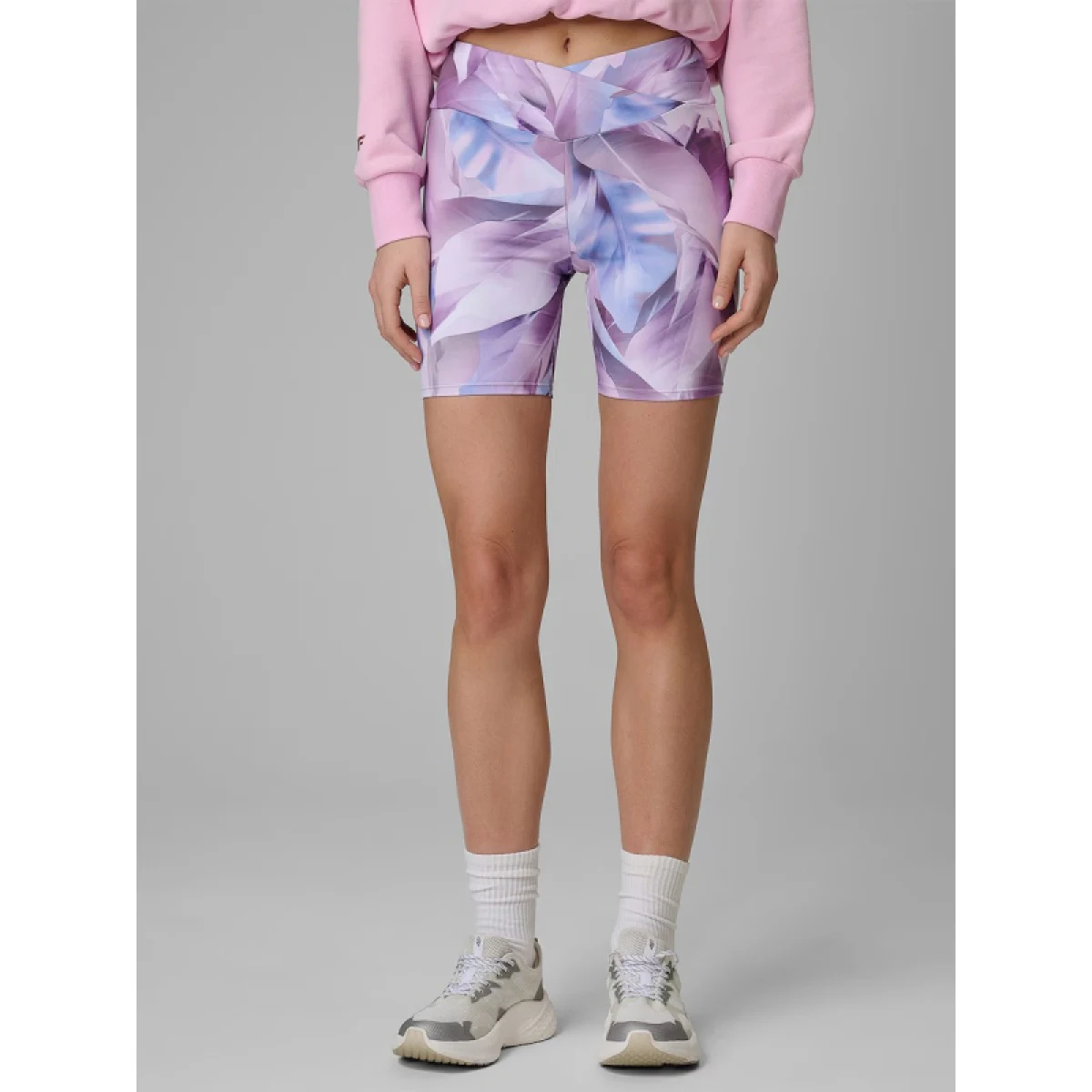Dámské kraťasy 4F SHORT TIGHTS CAS F018-90A-MULTICOLOUR ALLOVER · záber 2