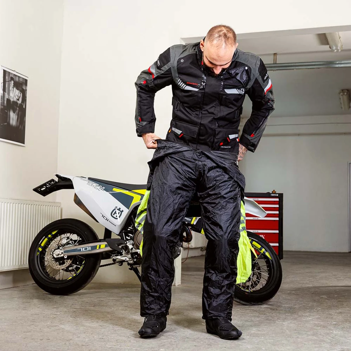 Moto pláštenka W-TEC Smedava Farba čierna-fluo, · záber 4