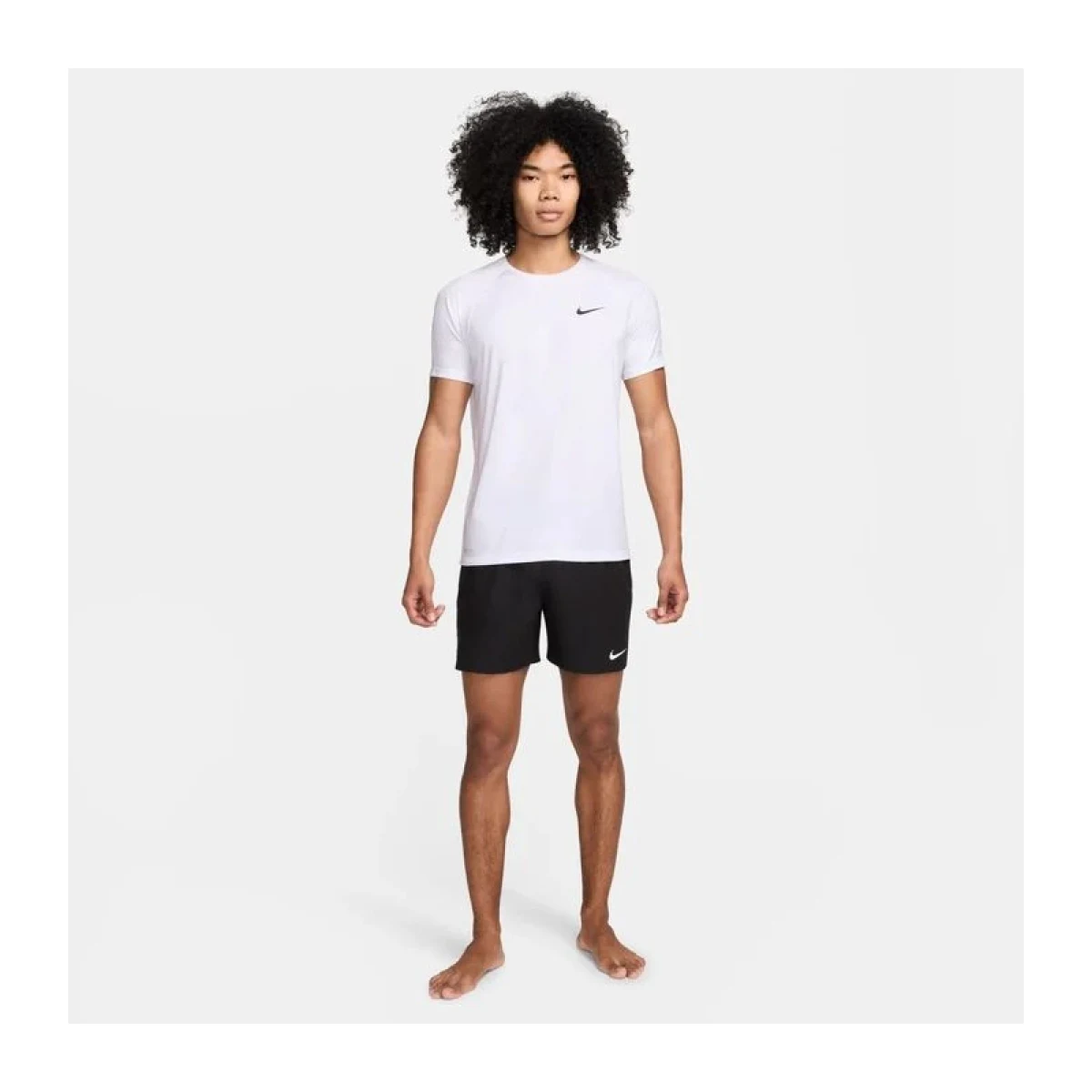 Pánské tréninkové tričko s krátkým rukávem NIKE SWIM ESSENTIAL WHITE-WHITE · záber 4