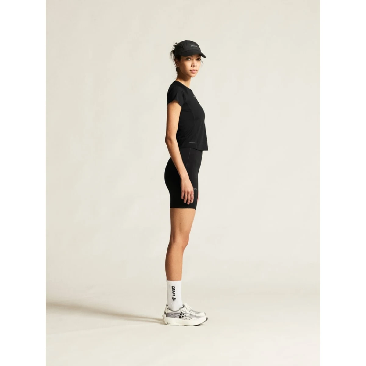 Női rövid ujjú edzőpóló CRAFT T-Shirt Hypervent Cropped · záber 4