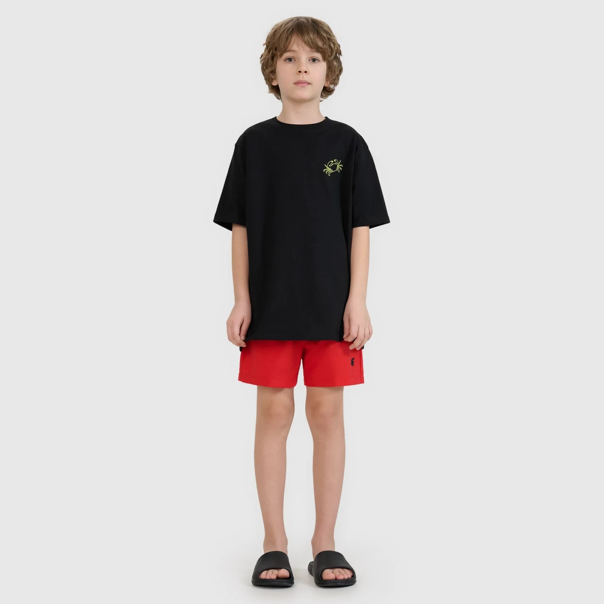 Chlapecké plážové šortky typu boardshorts - červené · záber 1