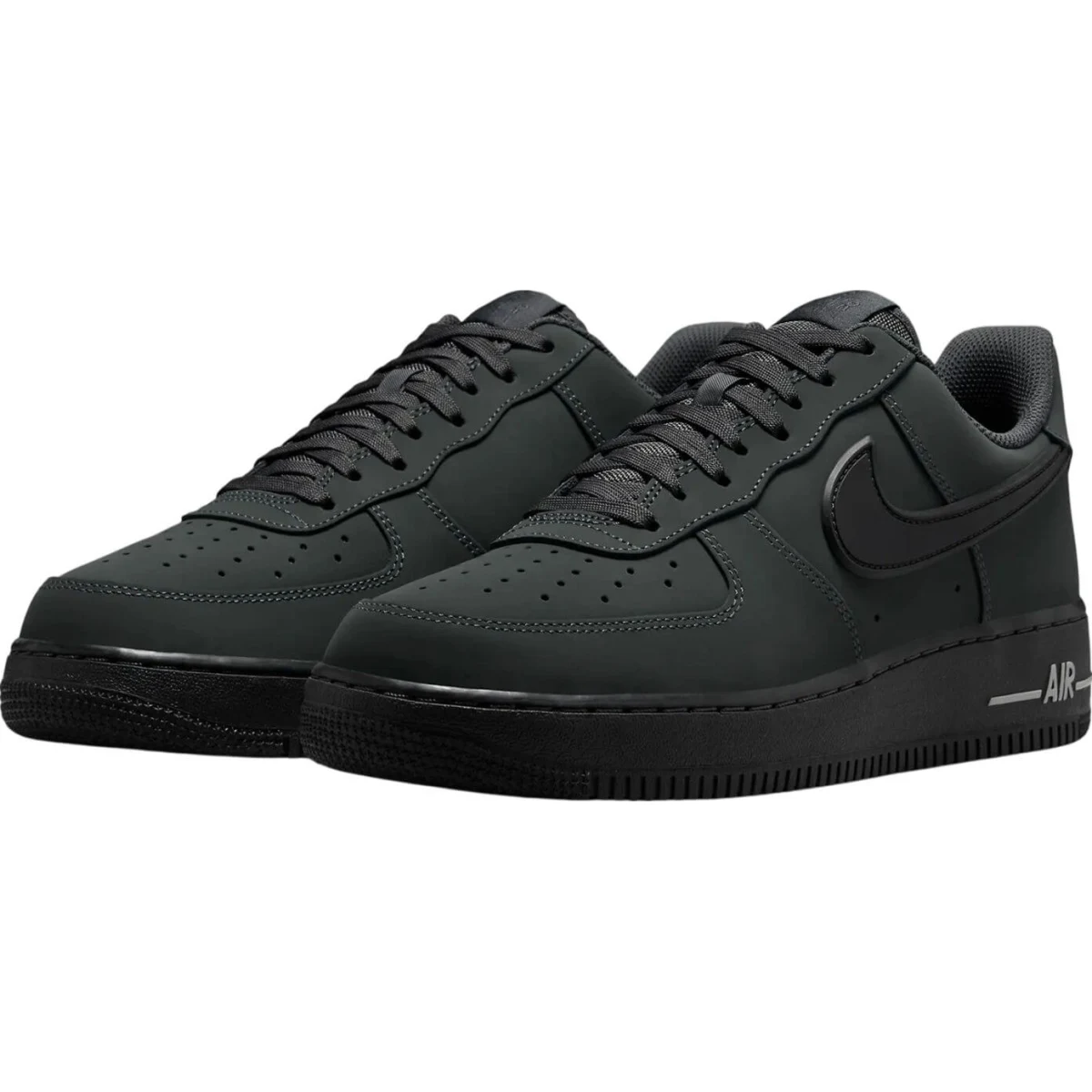 Nike Air Force 1 '07 - 36,5 · záber 3