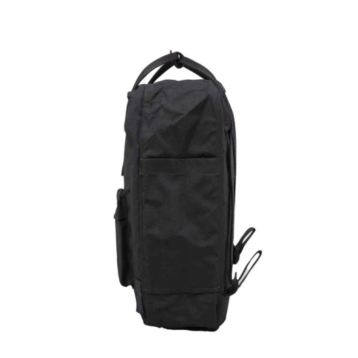 Batoh FJALLRAVEN Kanken F23510-550 Black · záber 3