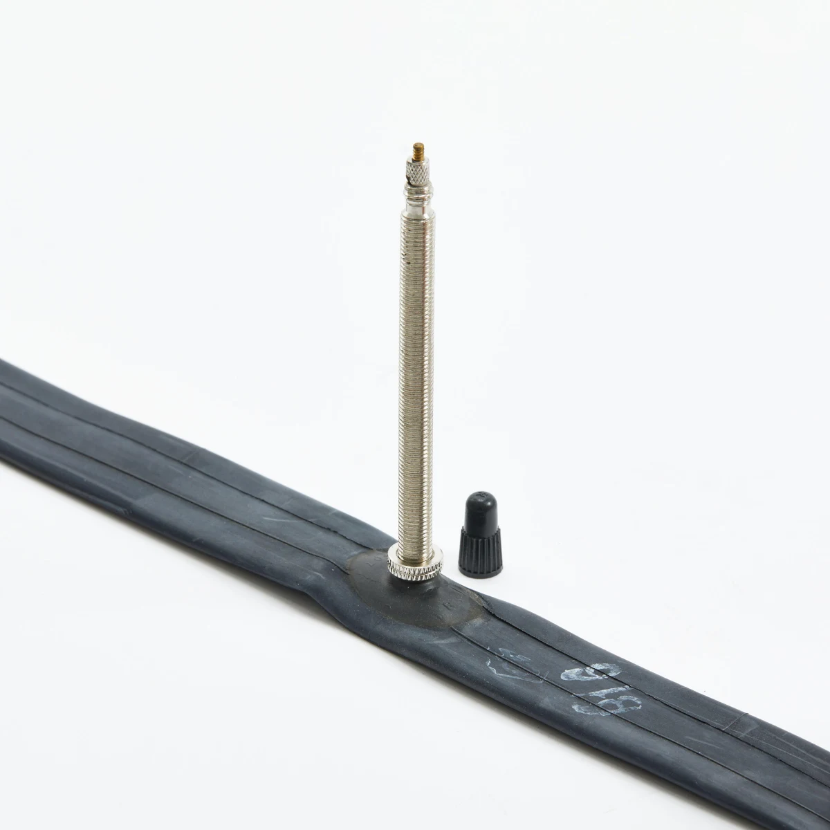 HUTCHINSON HUTCHINSON duša 700 × 25-30 ventil Presta 80 mm ...... · záber 2