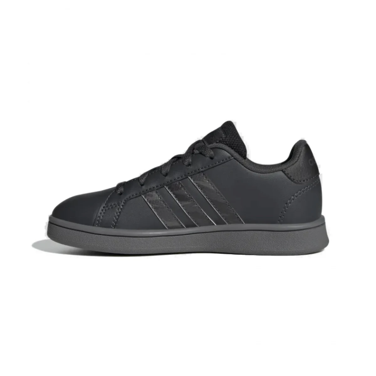 Juniorská rekreační obuv ADIDAS Grand Court Camouflage carbon grey four core black · záber 3