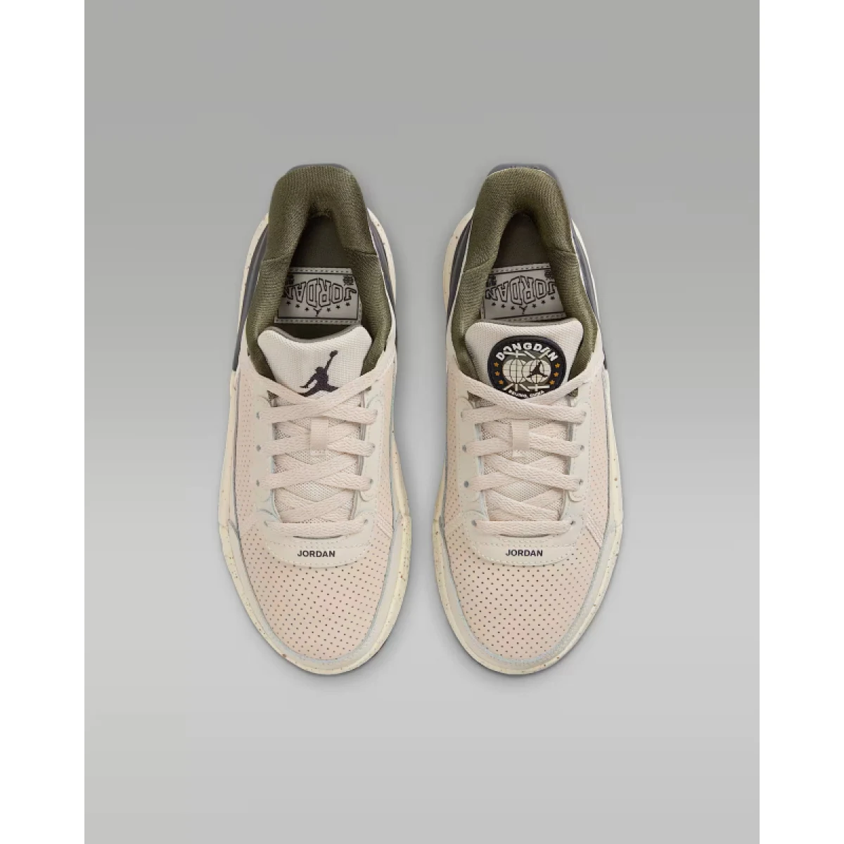 Chlapecká vycházková obuv NIKE Jordan Day1 EO Jr oatmeal off noir coconut milk · záber 5