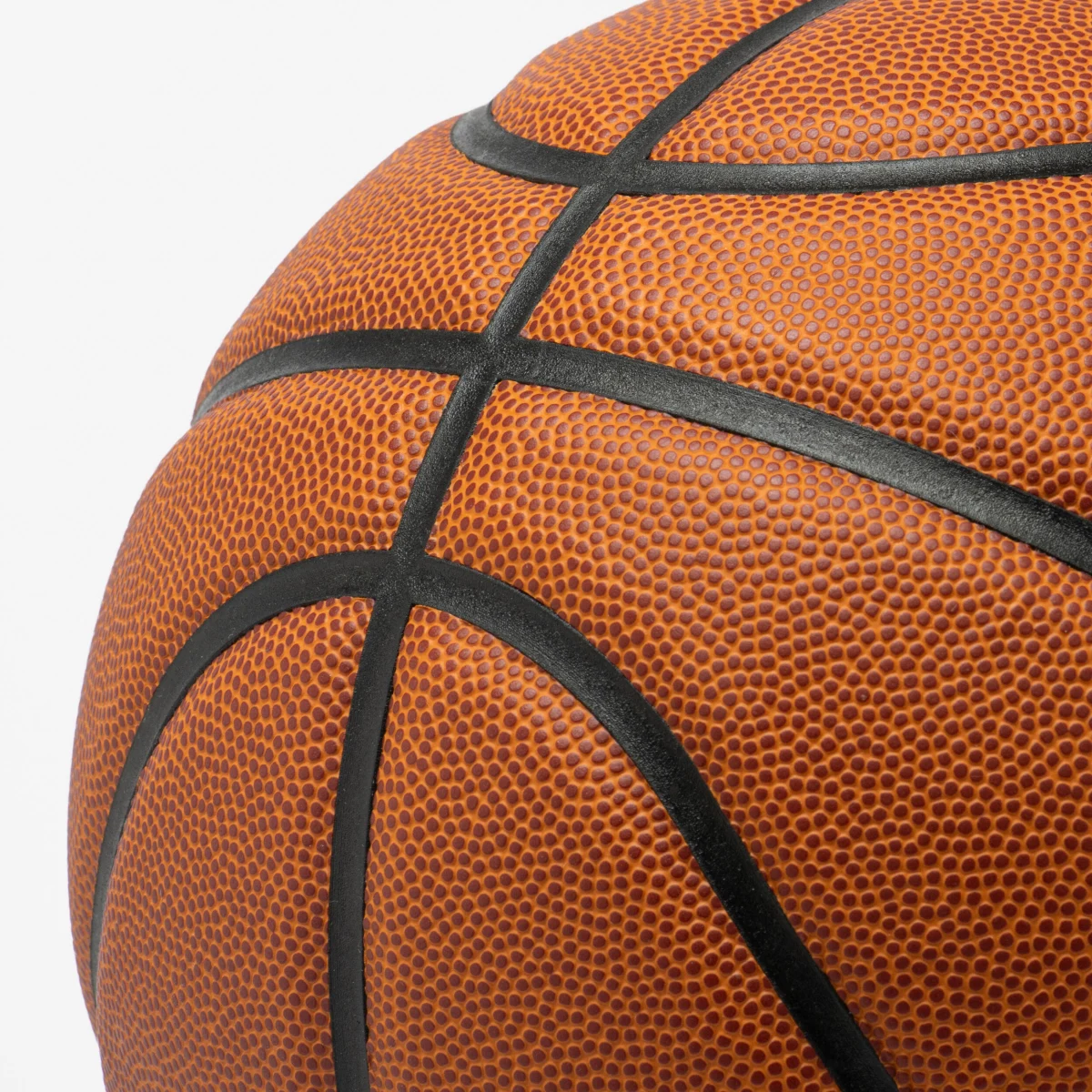 KIPSTA Basketbalová lopta BT100 Touch - Veľkosť: 6 · záber 2