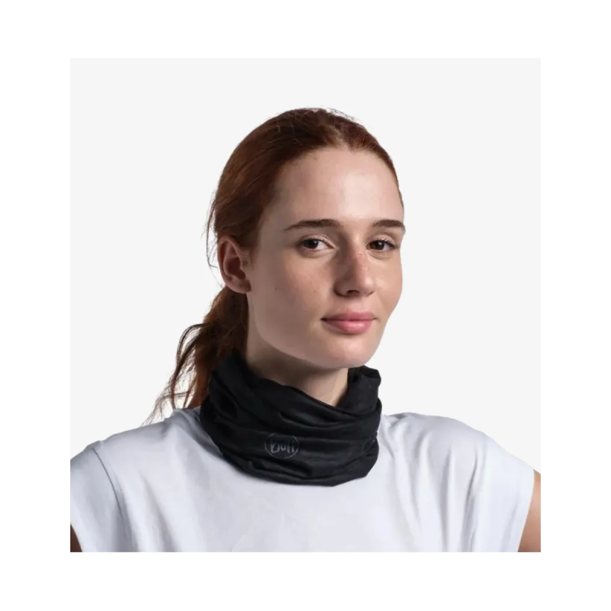 Multifunkčná šatka BUFF COOLNET UV SOLID BLACK · záber 3