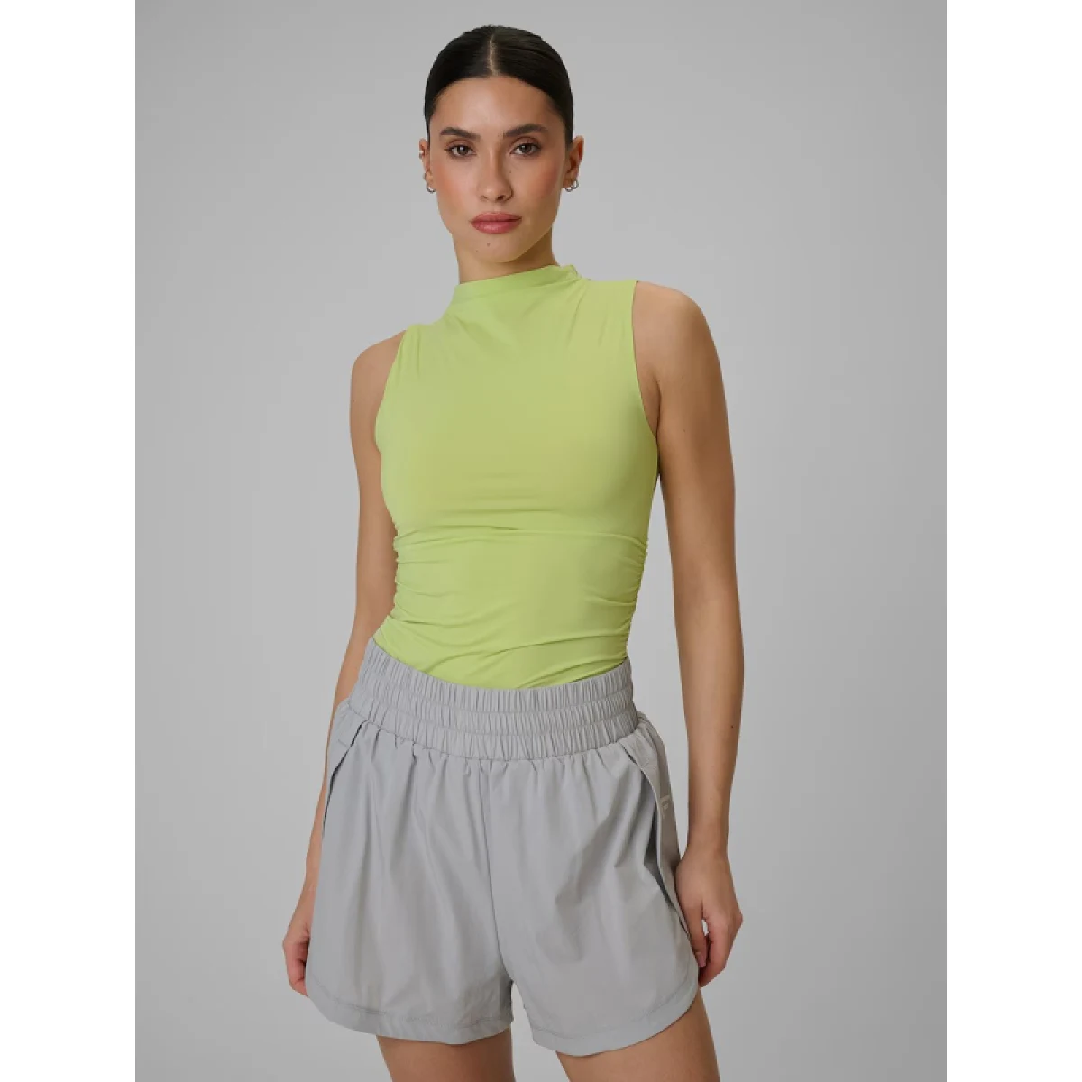 Dámské tréninkové tričko bez rukávů 4F SLEEVELESS FNK F0749-42S-LIGHT GREEN · záber 2