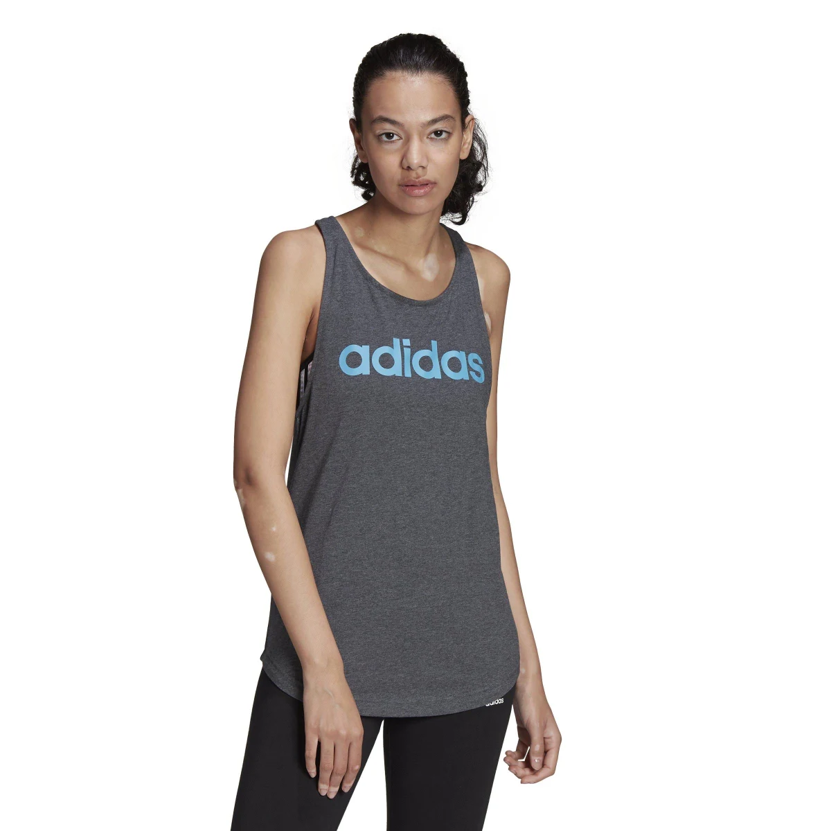 Adidas Essentials Loose top W - Velikost: M · záber 2