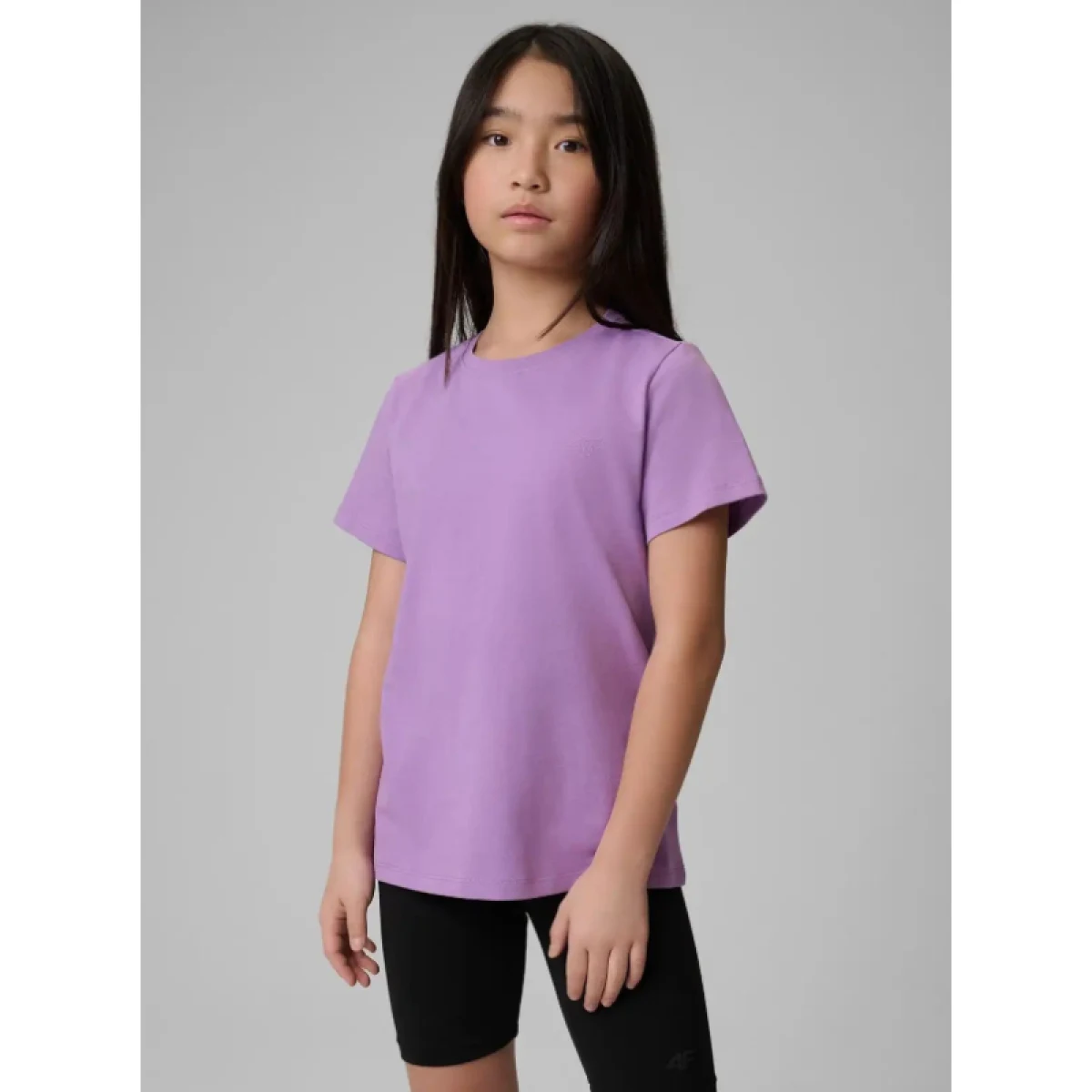 Dievčenské kraťasy 4F JUNIOR SHORT TIGHTS CAS F028-20S-DEEP BLACK · záber 2