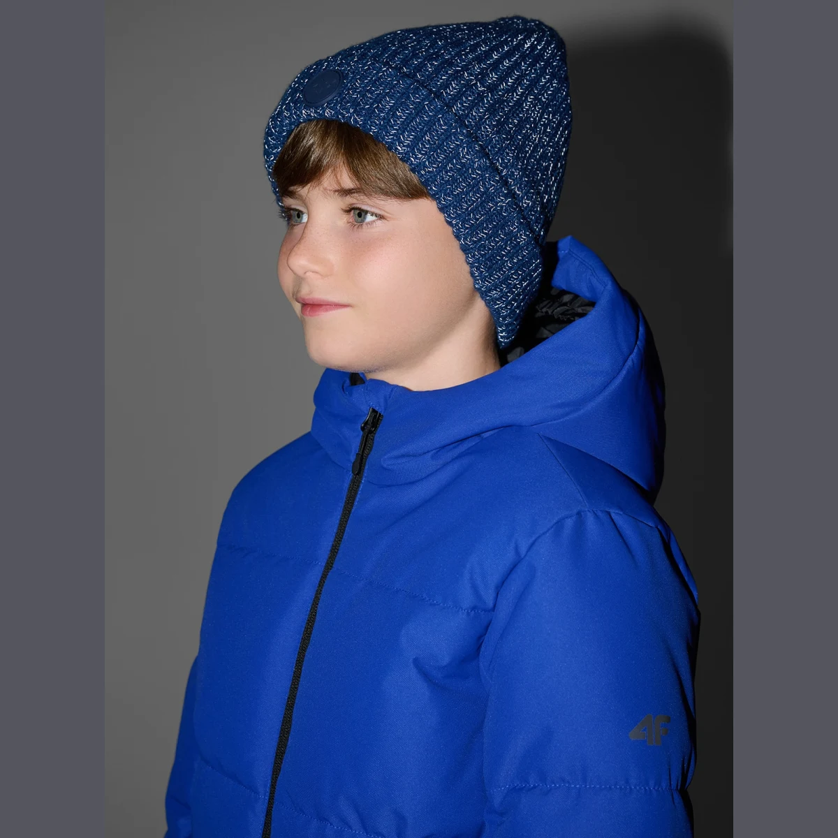 Chlapecká beanie čepice - modrá · záber 1