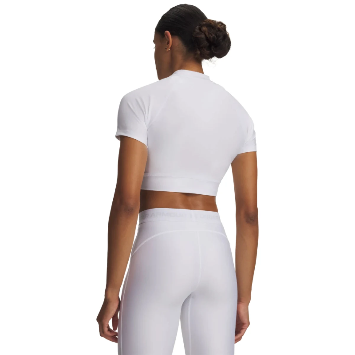 Dámske kompresné tričko s krátkym rukávom UNDER ARMOUR HeatGear Crop Mock SS-WHT · záber 3