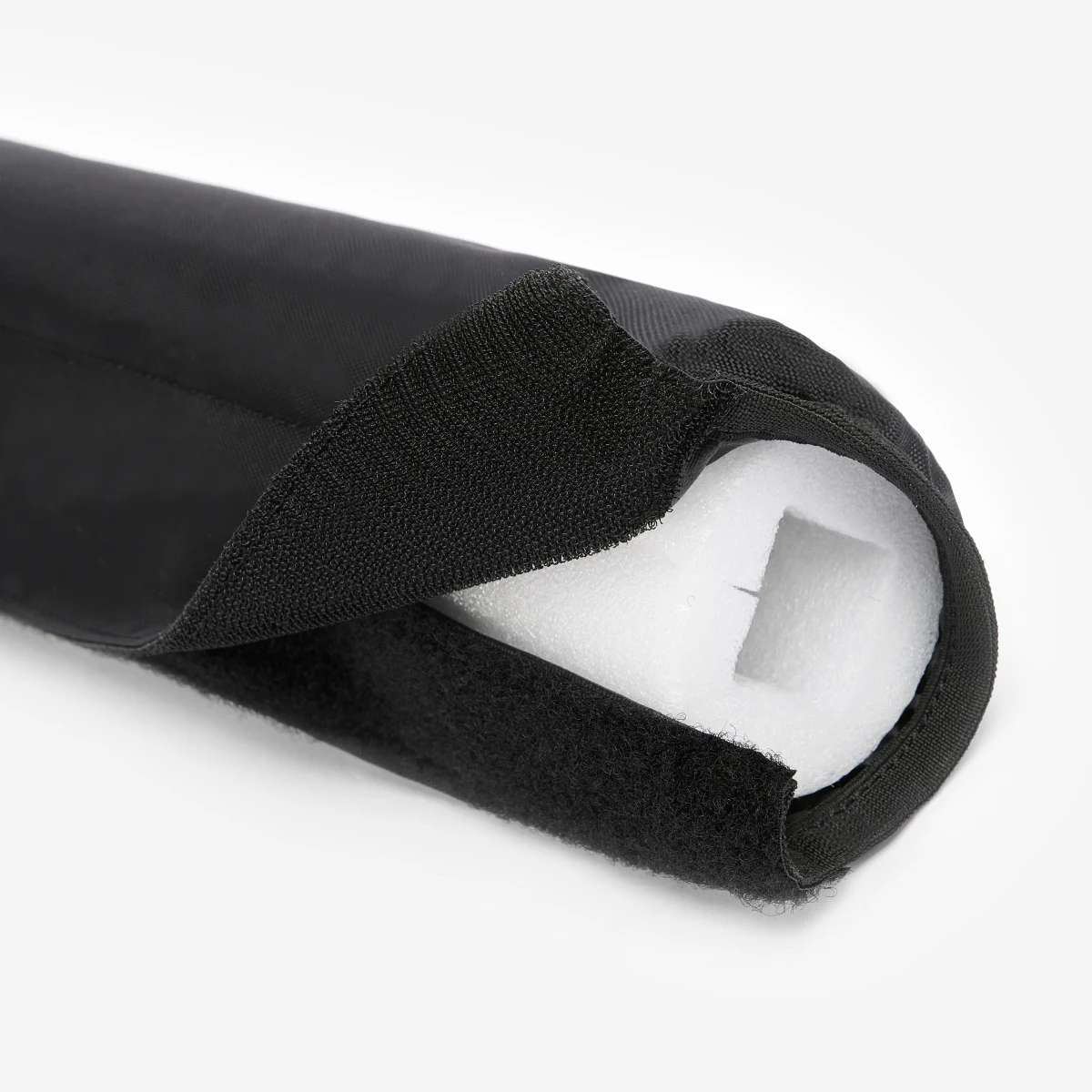 DECATHLON Penové chrániče na surf na klasický strešný nosič 2 ks bez · záber 2