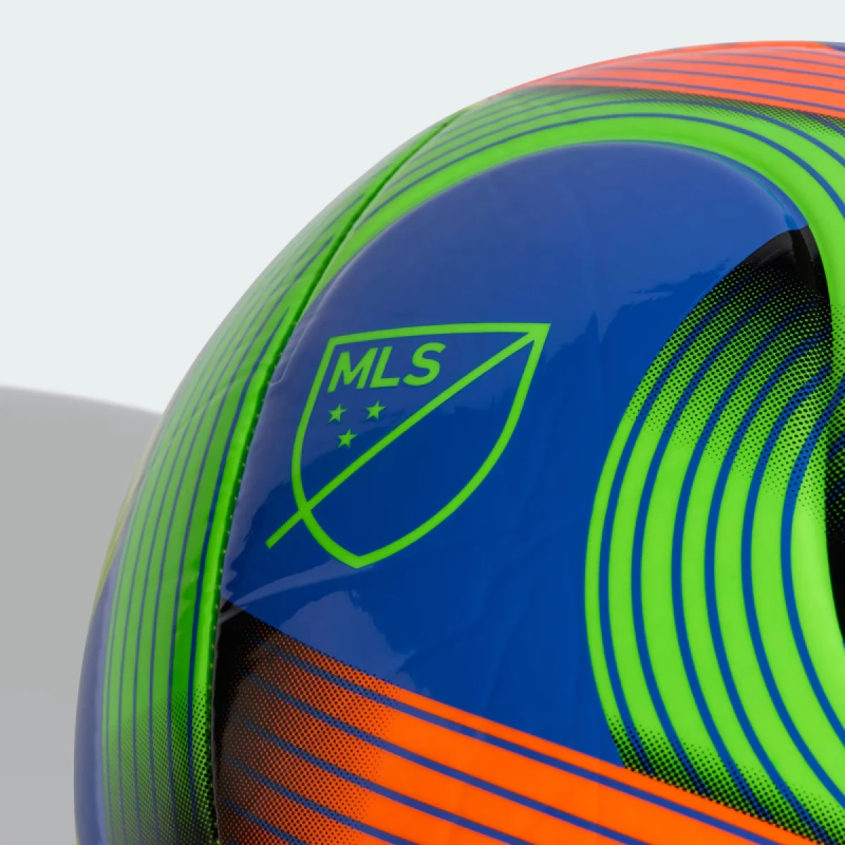 Futbalová lopta ADIDAS MLS CLB HIRBLU GREEN ORANGE · záber 3