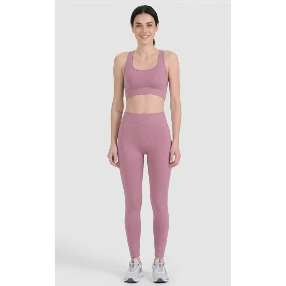 Dámska tréningová športová podprsenka 4F SPORT BRA F242-63S-CORAL · záber 4