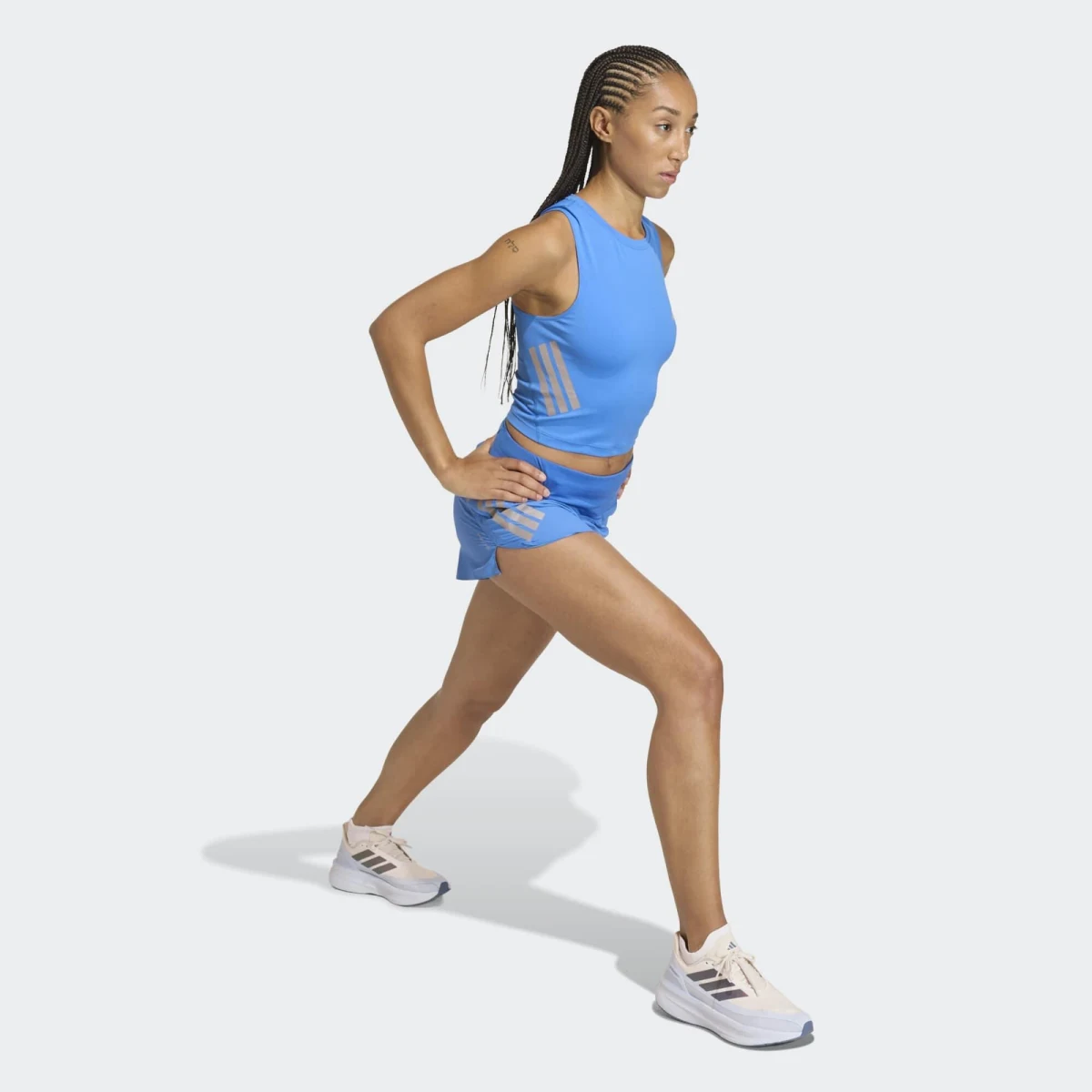 ADIDAS ADIDAS Climacool 365 dámske bežecké šortky modré XS · záber 2