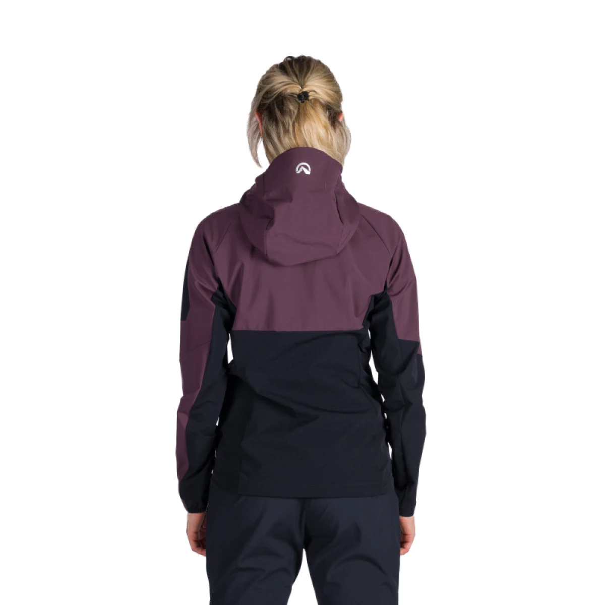 Dámská turistická softshellová bunda NORTHFINDER JANELL-810wineblack · záber 3