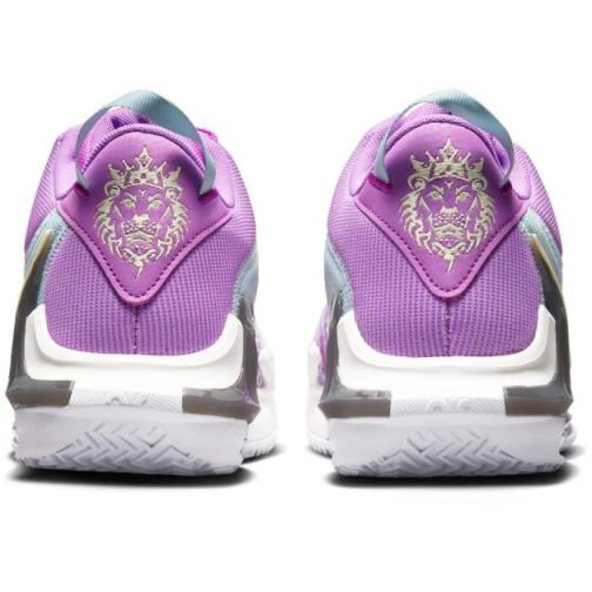 Nike LeBron Witness VII - 42,5 · záber 2