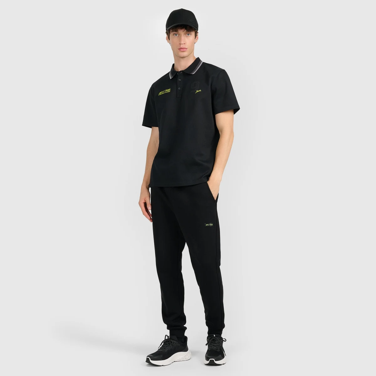 Pánské regular polo tričko 4F x Robert Lewandowski - černé · záber 2