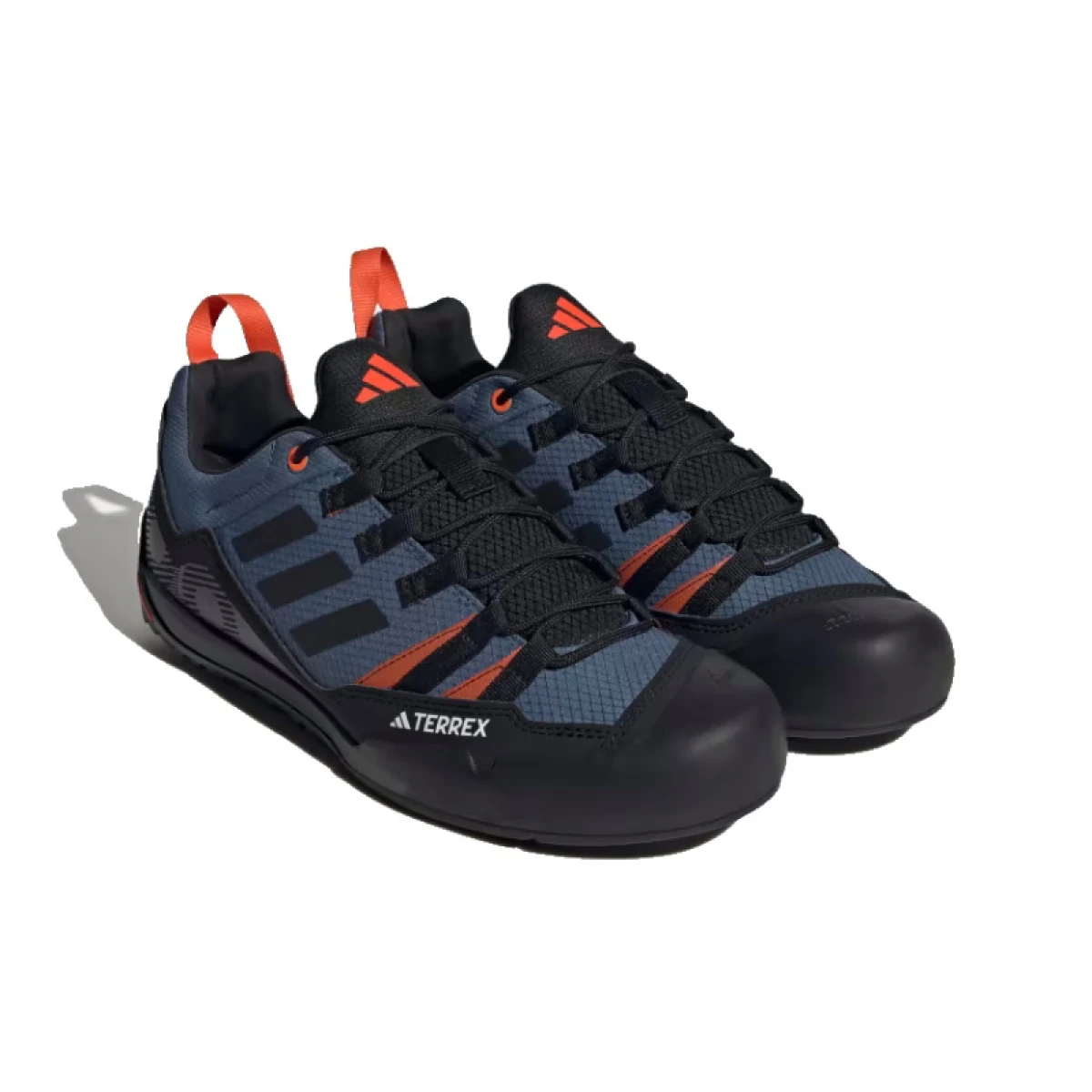 Pánská nízká turistická obuv ADIDAS Terrex Swift Solo 2.0 wonder steel core black impact orange · záber 4