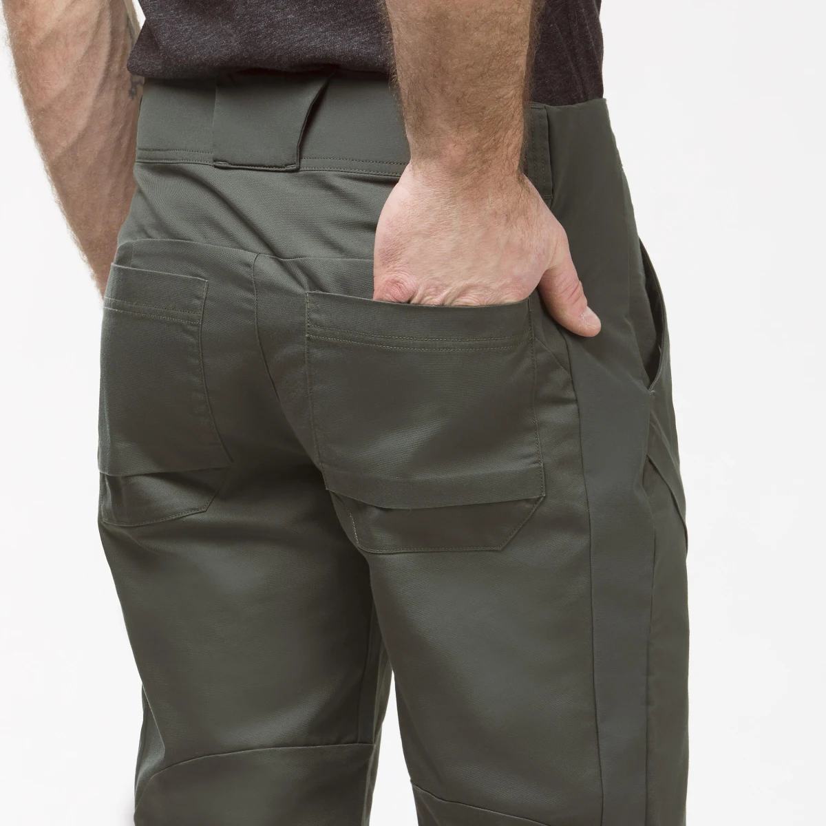 QUECHUA Pánske turistické nohavice NH500 Slim M · záber 1