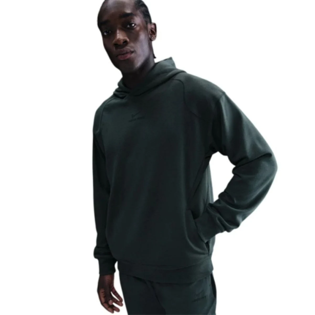Pánska tréningová mikina s kapucňou NIKE PRO M NP DF NPT MIDLAYER HOODIE SEAWEED BLACK · záber 1